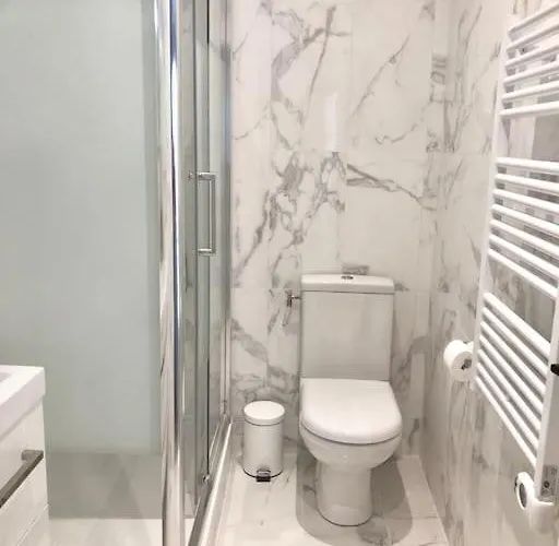 Appartement In The Heart Of The Marais With Air Conditioning Parijs